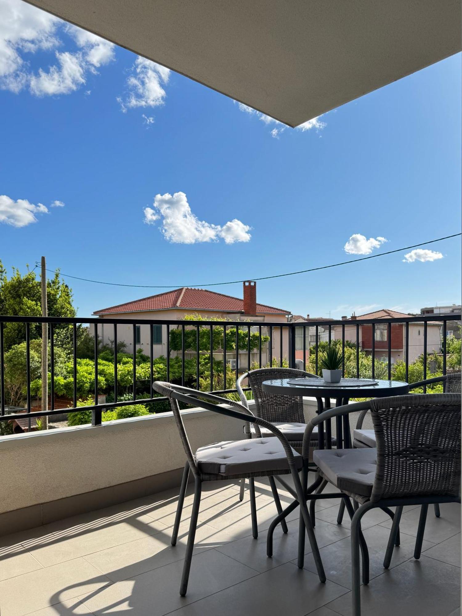 Maryann Apartment Kastela Exterior photo